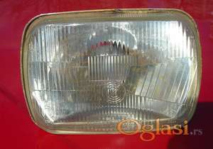 Far za Z 101, Z 128, 126P 1 komad cena 400 dinara